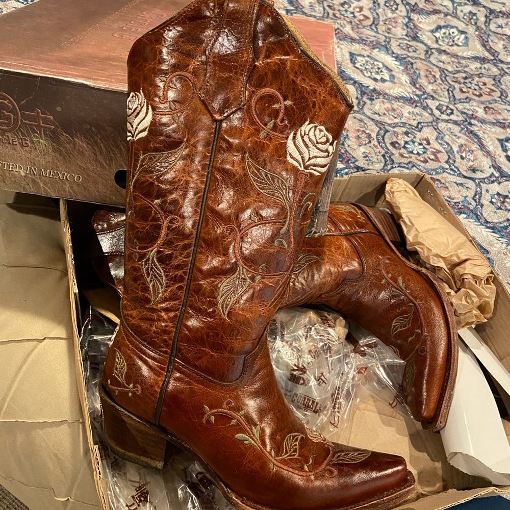 Women’s Cowboy Boots